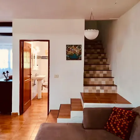 Click&guest - Almendros Alpstuga