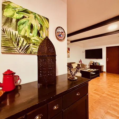 Alpstuga Click&guest - Almendros *