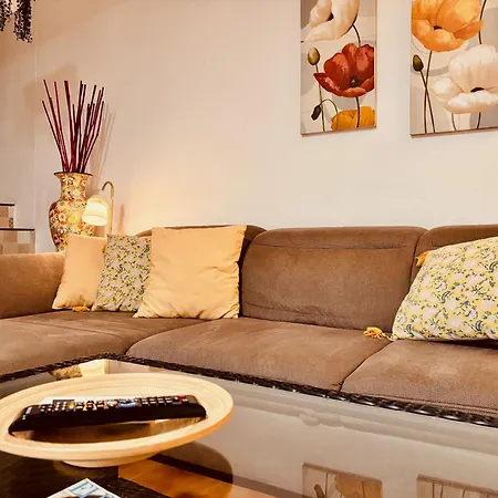 Click&guest - Almendros Alpstuga *