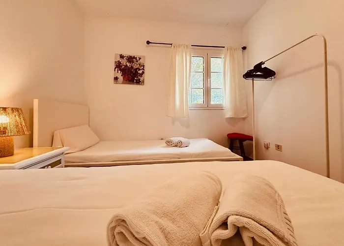 シャレー Click&guest - Almendros *